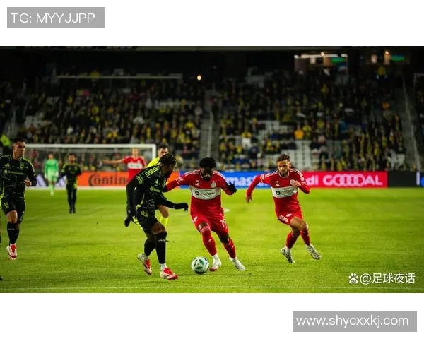 2016年芝加哥火焰对阵哥伦布机员的精彩赛事回顾与分析 2016年芝加哥火焰对阵哥伦布机员的精彩赛事回顾与分析