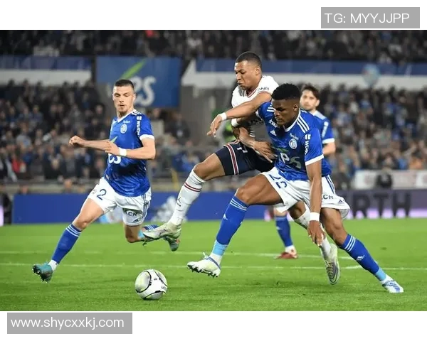 斯特堡主场迎战尼姆期待精彩对决双方争夺宝贵积分的激烈较量 斯特堡主场迎战尼姆期待精彩对决双方争夺宝贵积分的激烈较量