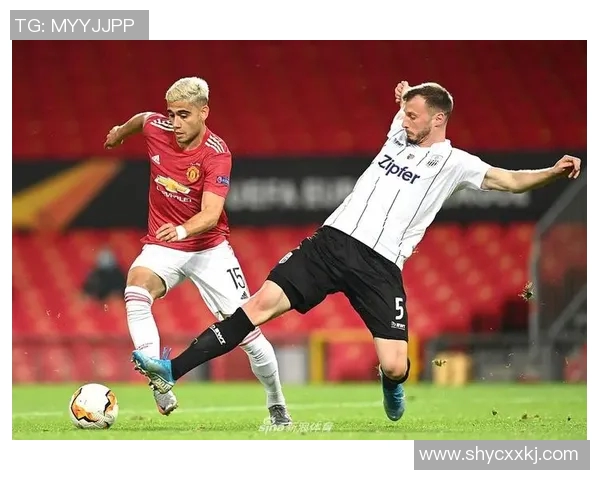 林茨主场迎战曼联期待精彩对决双方球迷热情高涨气氛火热